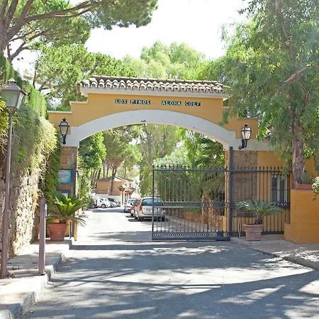 Pinos De Aloha
